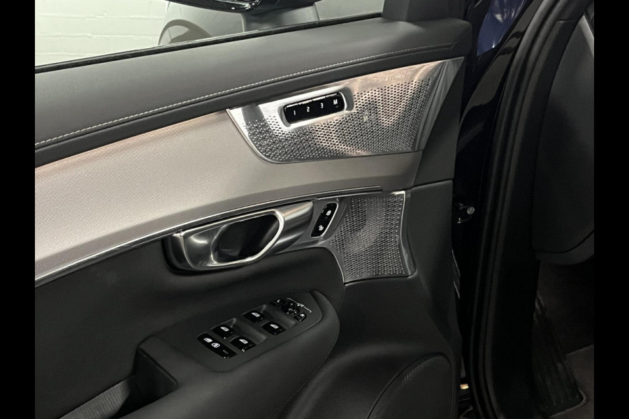 Volvo XC90 2.0 T8 Plug-in hybrid AWD Ultra Black Edition Luchtvering | Trekhaak | Open dak | Bowers & Wilkins | Massage | Stoelventilatie/-verwarming | 360 camera | Head-up | Blis | Google