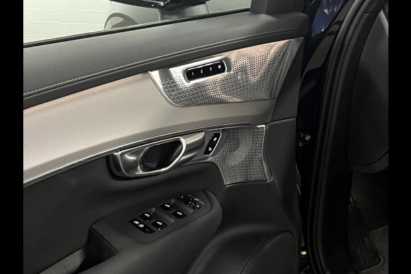 Volvo XC90 2.0 T8 Plug-in hybrid AWD Ultra Black Edition Luchtvering | Trekhaak | Open dak | Bowers & Wilkins | Massage | Stoelventilatie/-verwarming | 360 camera | Head-up | Blis | Google