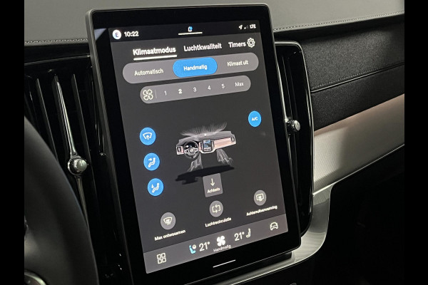 Volvo XC90 2.0 T8 Plug-in hybrid AWD Ultra Black Edition Luchtvering | Trekhaak | Open dak | Bowers & Wilkins | Massage | Stoelventilatie/-verwarming | 360 camera | Head-up | Blis | Google