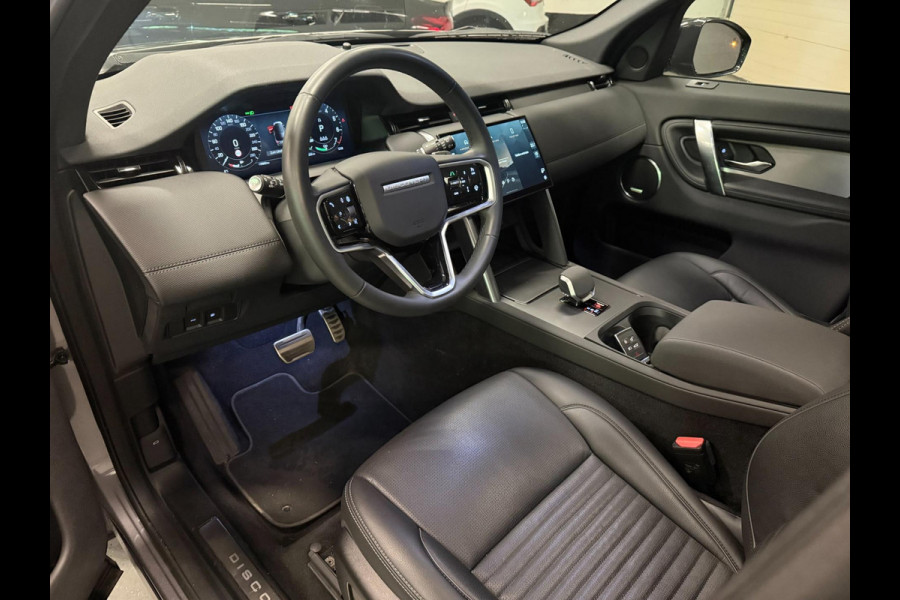 Land Rover Discovery Sport 1.5 P300e AWD R-DYNAMIC 19DKM!! SOH-97,5%/ PANO/NAVI/V-COCKPIT/DAB/CARPLAY/LED/CAM/M-STOELEN///