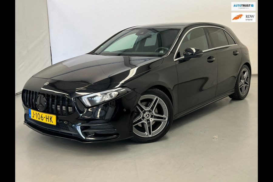 Mercedes-Benz A-Klasse 200 / AMG / Widescreen / Stoelverwarming