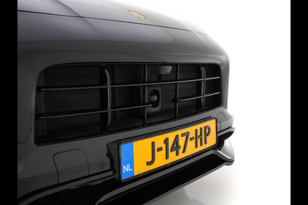 Porsche Cayenne 3.0 E-Hybrid (Plug-in) (INCL.BTW) *PANO | HEAD-UP | LEATHER | ADAPTIVE-CRUISE | FULL-LED | TOP-VIEW | BOSE-SOUND | MEMORY-PACK | SPORT-CHRONO | HEATED-COMFORTSEATS | KEYLESS | NAVI-FULLMAP | PRIVACY-GLASS |  22''AL