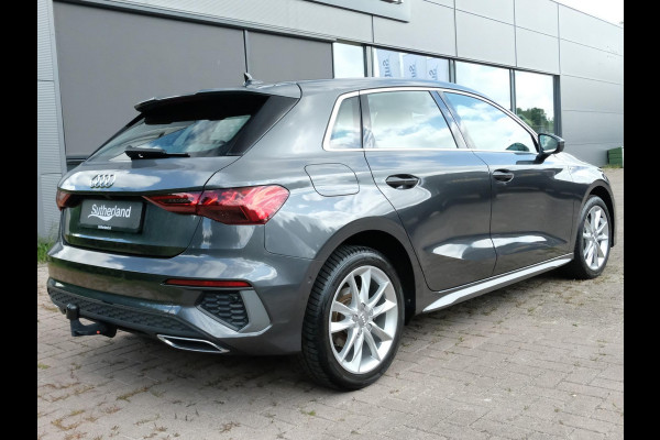 Audi A3 Sportback 40 TFSI S Line 204 PK | Trekhaak afneembaar | Lederen bekleding | Stoelverwarming | Camera | Elektrische achterklep | Dodehoeksensoren | Adaptive cruise control