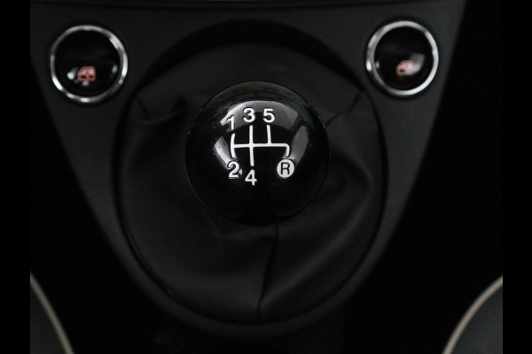 Fiat 500 0.9 TwinAir Turbo Collezione | Panoramadak | DAB | Cruise control | Navigatie | Bluetooth | Full LED | Airco