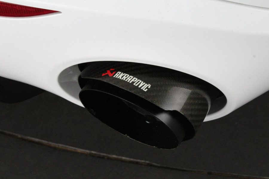 Alfa Romeo Stelvio 2.0 T AWD Veloce > 280pk/Akrapovic/Pano.schuif/21Inch Turismo/Trekhaak...