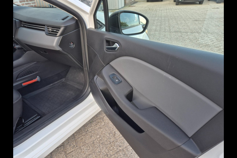 Renault Clio 1.0 TCe Life AC, PDC, All Season, NL Auto BTW.