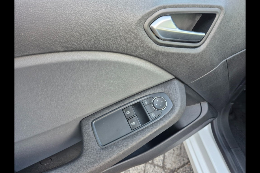 Renault Clio 1.0 TCe Life AC, PDC, All Season, NL Auto BTW.