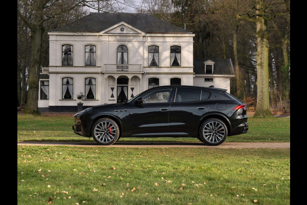 Maserati Grecale Modena 330pk | Luchtvering | Stoelventilatie | Sonus Faber | Adapt. cruise | Nero/Ivoor