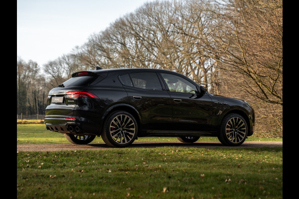 Maserati Grecale Modena 330pk | Luchtvering | Stoelventilatie | Sonus Faber | Adapt. cruise | Nero/Ivoor