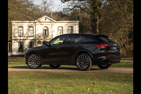 Maserati Grecale Modena 330pk | Luchtvering | Stoelventilatie | Sonus Faber | Adapt. cruise | Nero/Ivoor
