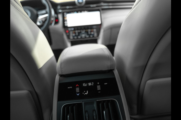 Maserati Grecale Modena 330pk | Luchtvering | Stoelventilatie | Sonus Faber | Adapt. cruise | Nero/Ivoor