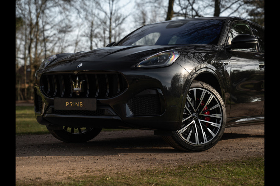 Maserati Grecale Modena 330pk | Luchtvering | Stoelventilatie | Sonus Faber | Adapt. cruise | Nero/Ivoor