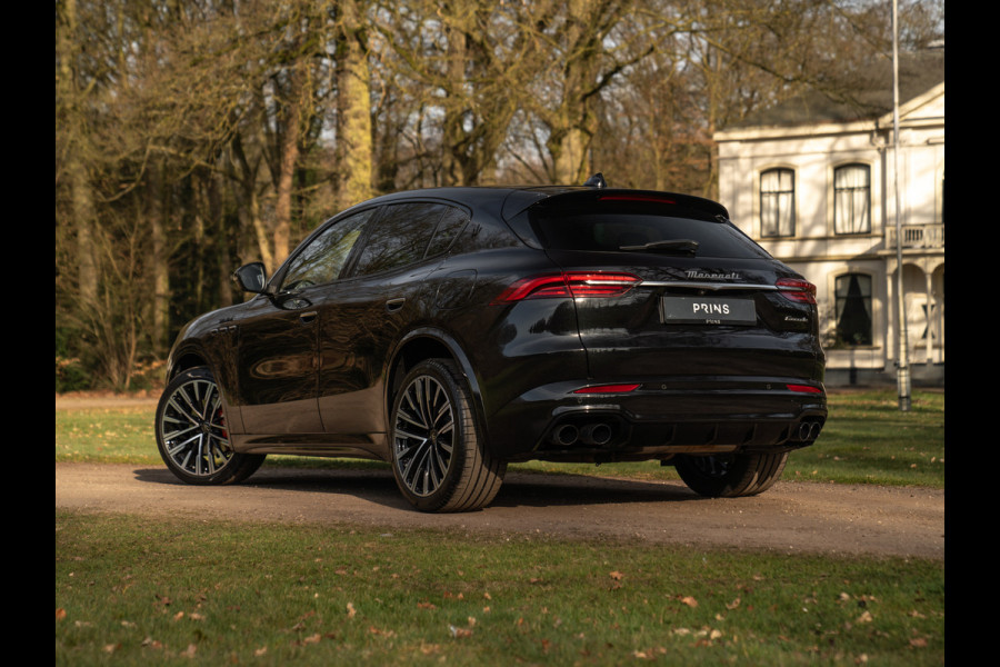 Maserati Grecale Modena 330pk | Luchtvering | Stoelventilatie | Sonus Faber | Adapt. cruise | Nero/Ivoor