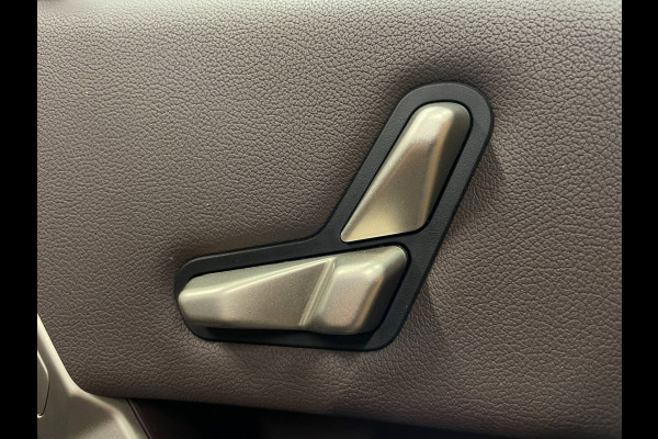 BMW iX XDrive40 Executive 77 kWh|100% SOH|VOLLEDER|ELEK.STUURVERSTELLING|CAMERA|CARPLAY|PDC V+A|NAP|NL-AUTO|INCL.BTW|1e EIGENAAR|