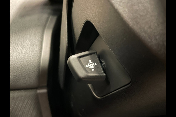 BMW iX XDrive40 Executive 77 kWh|100% SOH|VOLLEDER|ELEK.STUURVERSTELLING|CAMERA|CARPLAY|PDC V+A|NAP|NL-AUTO|INCL.BTW|1e EIGENAAR|