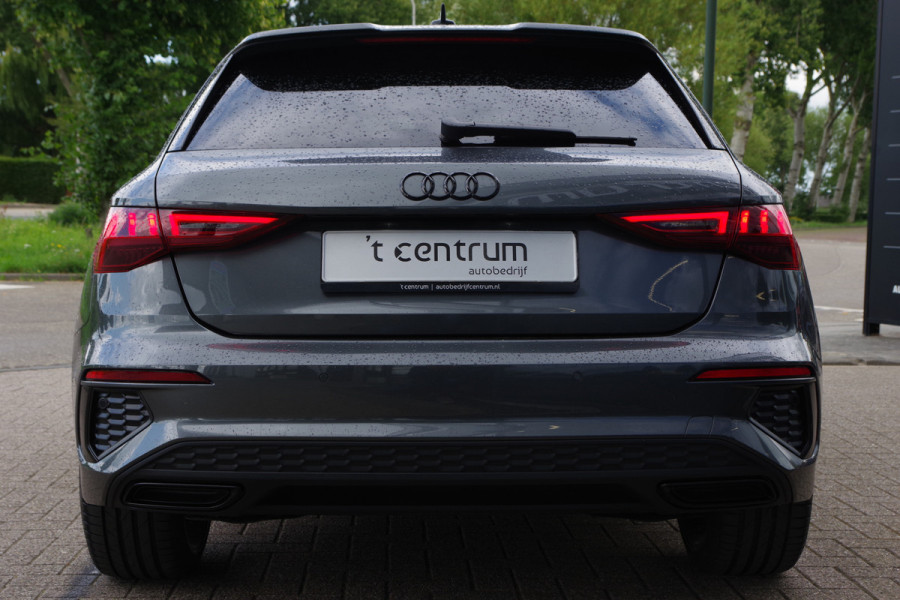 Audi A3 Sportback 40 TFSI e 204 PK S-Line Edition PHEV, RS-Sportstoelen, Stoelverwarming, LED