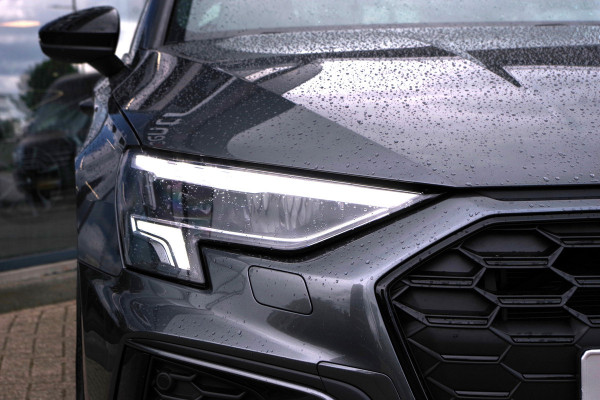 Audi A3 Sportback 40 TFSI e 204 PK S-Line Edition PHEV, RS-Sportstoelen, Stoelverwarming, LED