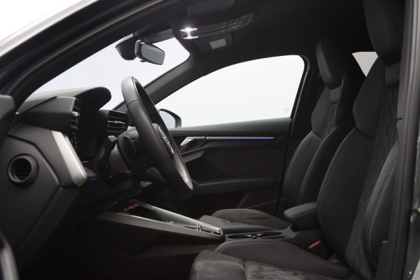 Audi A3 Sportback 40 TFSI e 204 PK S-Line Edition PHEV, RS-Sportstoelen, Stoelverwarming, LED