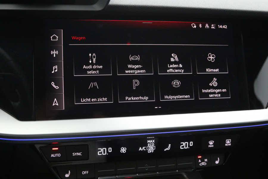 Audi A3 Sportback 40 TFSI e 204 PK S-Line Edition PHEV, RS-Sportstoelen, Stoelverwarming, LED