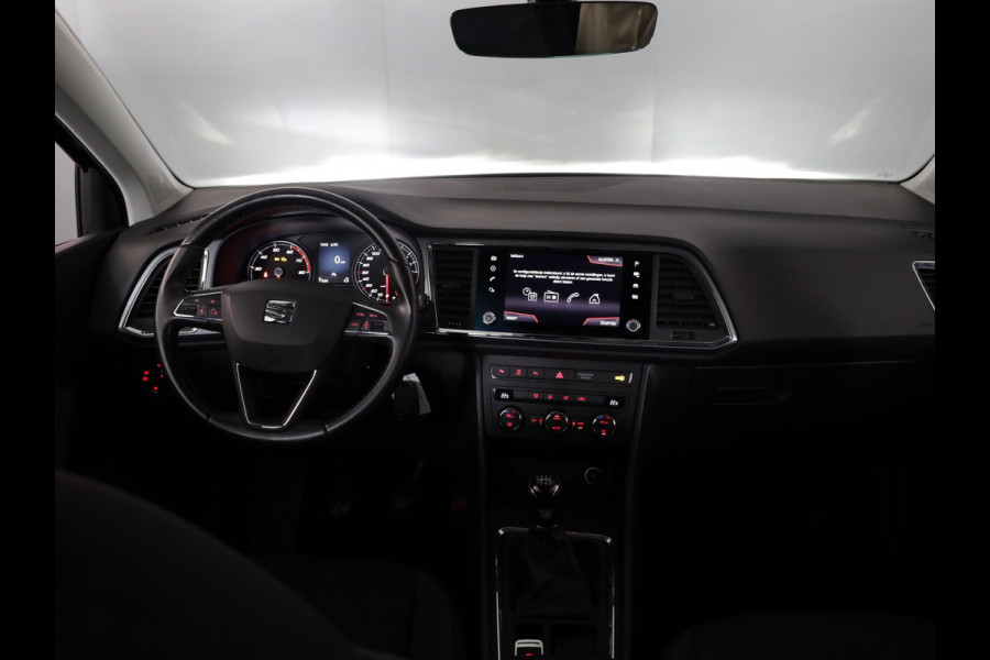 Seat Ateca 1.0 EcoTSI Style Business Intense 115 pk | Navigatie | Parkeersensoren (Park assist) | Achteruitrijcamera | Autom. airco | Apple Carplay/Android Auto | LED koplampen |