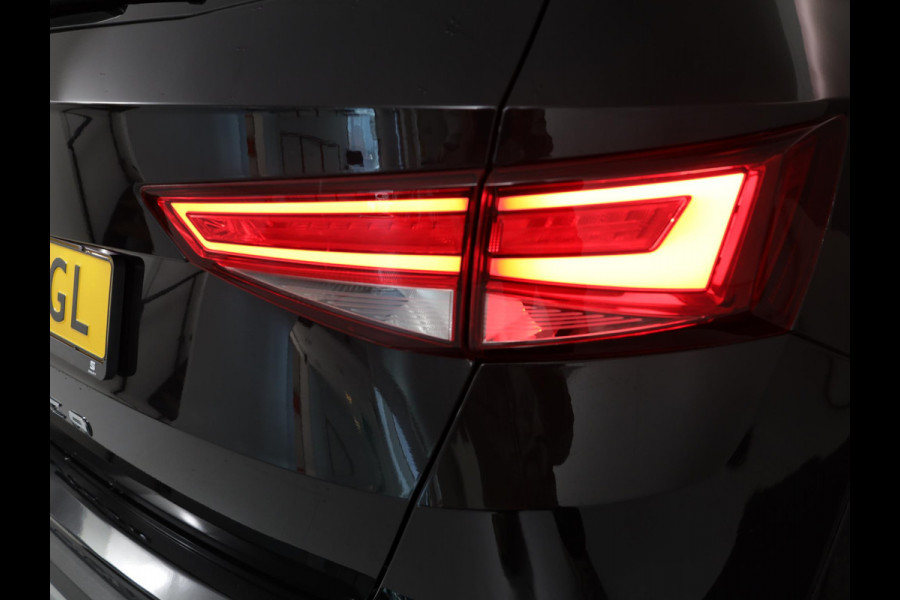 Seat Ateca 1.0 EcoTSI Style Business Intense 115 pk | Navigatie | Parkeersensoren (Park assist) | Achteruitrijcamera | Autom. airco | Apple Carplay/Android Auto | LED koplampen |