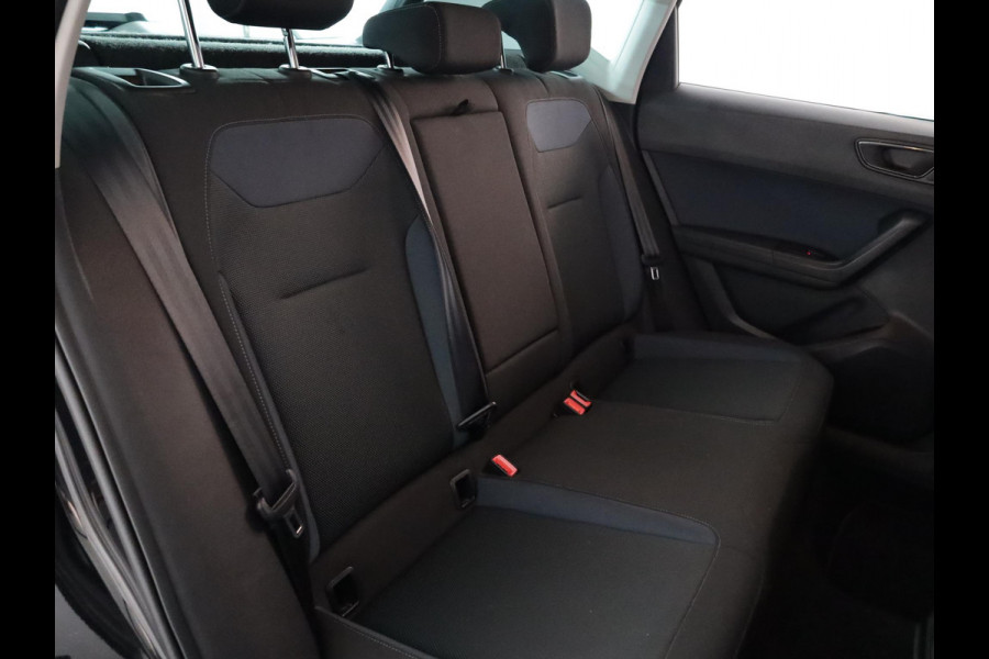 Seat Ateca 1.0 EcoTSI Style Business Intense 115 pk | Navigatie | Parkeersensoren (Park assist) | Achteruitrijcamera | Autom. airco | Apple Carplay/Android Auto | LED koplampen |