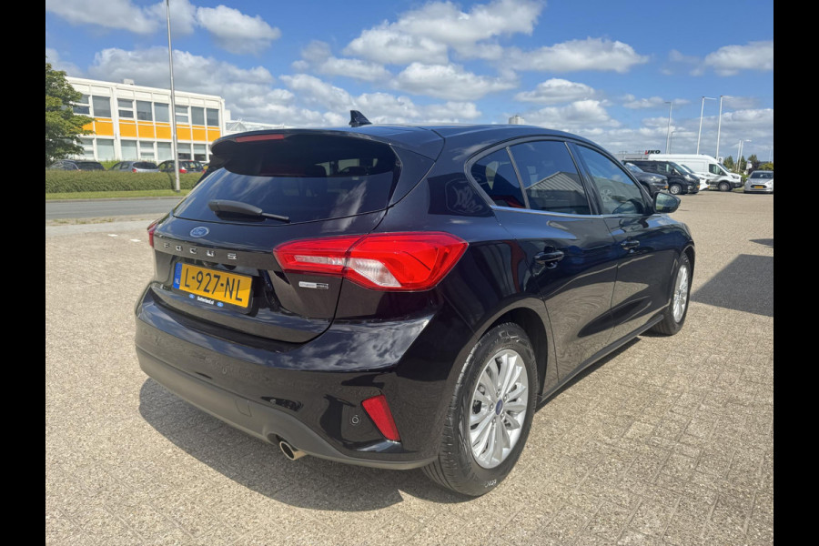 Ford Focus 1.0 EcoBoost Hybrid Titanium X Business Uniek! | Origineel Nederlands | NAP met 8131 KM | Winter Pack | Technology Pack | LED Verlichting | Adaptieve Cruise Control | WORDT VERWACHT!