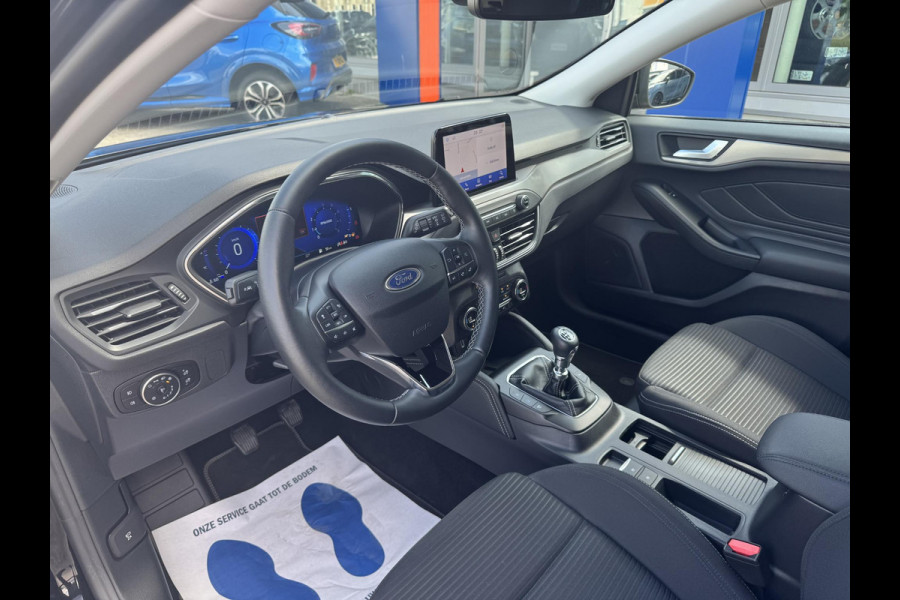Ford Focus 1.0 EcoBoost Hybrid Titanium X Business Uniek! | Origineel Nederlands | NAP met 8131 KM | Winter Pack | Technology Pack | LED Verlichting | Adaptieve Cruise Control | WORDT VERWACHT!