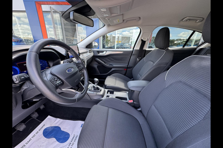 Ford Focus 1.0 EcoBoost Hybrid Titanium X Business Uniek! | Origineel Nederlands | NAP met 8131 KM | Winter Pack | Technology Pack | LED Verlichting | Adaptieve Cruise Control | WORDT VERWACHT!
