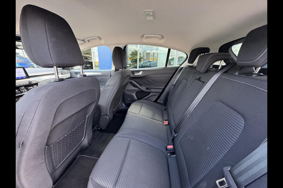 Ford Focus 1.0 EcoBoost Hybrid Titanium X Business Uniek! | Origineel Nederlands | NAP met 8131 KM | Winter Pack | Technology Pack | LED Verlichting | Adaptieve Cruise Control | WORDT VERWACHT!