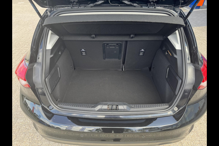 Ford Focus 1.0 EcoBoost Hybrid Titanium X Business Uniek! | Origineel Nederlands | NAP met 8131 KM | Winter Pack | Technology Pack | LED Verlichting | Adaptieve Cruise Control | WORDT VERWACHT!