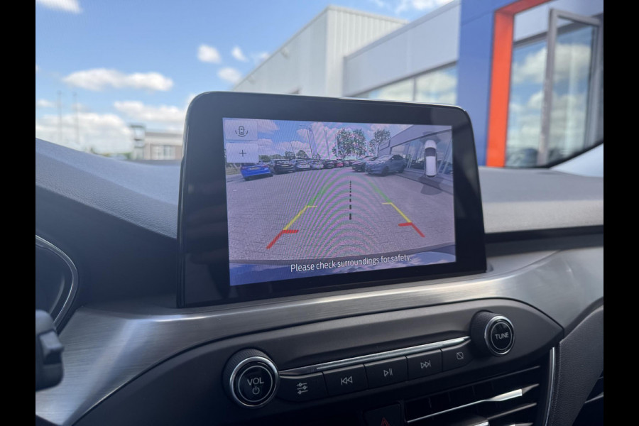 Ford Focus 1.0 EcoBoost Hybrid Titanium X Business Uniek! | Origineel Nederlands | NAP met 8131 KM | Winter Pack | Technology Pack | LED Verlichting | Adaptieve Cruise Control | WORDT VERWACHT!