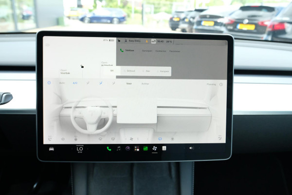 Tesla Model Y Long Range AWD 75 kWh 514 PK | Panoramadak | 360 Camera | LED Verlichting | CarPlay | Lichtmetalen Velgen | Elektrische Stoelen | Elektrische Klep | Navigatie |