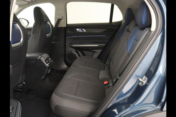 Lynk & Co 01 1.5 | SOH 92.9% | Panoramadak | 360 camera | Memory | Adaptive cruise | Stoelverwarming | Carplay | Climate control | Dodehoek detectie | Infinity sound |