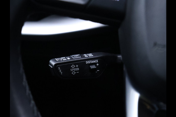 Audi A3 Sportback 35 TFSI Sport Black Edition [ADAPTIVE CRUISE, BANG & OLUFSEN, HEAD-UP, APPLE CARPLAY, TREKHAAK AFNEEMBAAR, ANDROID, MEMORY SEATS, STOELVERWARMING, VOL LEDER, PDC V+A, CLIMATE, NIEUWSTAAT]
