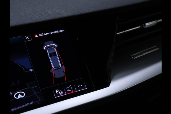 Audi A3 Sportback 35 TFSI Sport Black Edition [ADAPTIVE CRUISE, BANG & OLUFSEN, HEAD-UP, APPLE CARPLAY, TREKHAAK AFNEEMBAAR, ANDROID, MEMORY SEATS, STOELVERWARMING, VOL LEDER, PDC V+A, CLIMATE, NIEUWSTAAT]