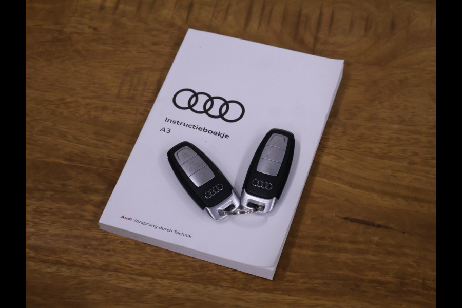 Audi A3 Sportback 35 TFSI Sport Black Edition [ADAPTIVE CRUISE, BANG & OLUFSEN, HEAD-UP, APPLE CARPLAY, TREKHAAK AFNEEMBAAR, ANDROID, MEMORY SEATS, STOELVERWARMING, VOL LEDER, PDC V+A, CLIMATE, NIEUWSTAAT]