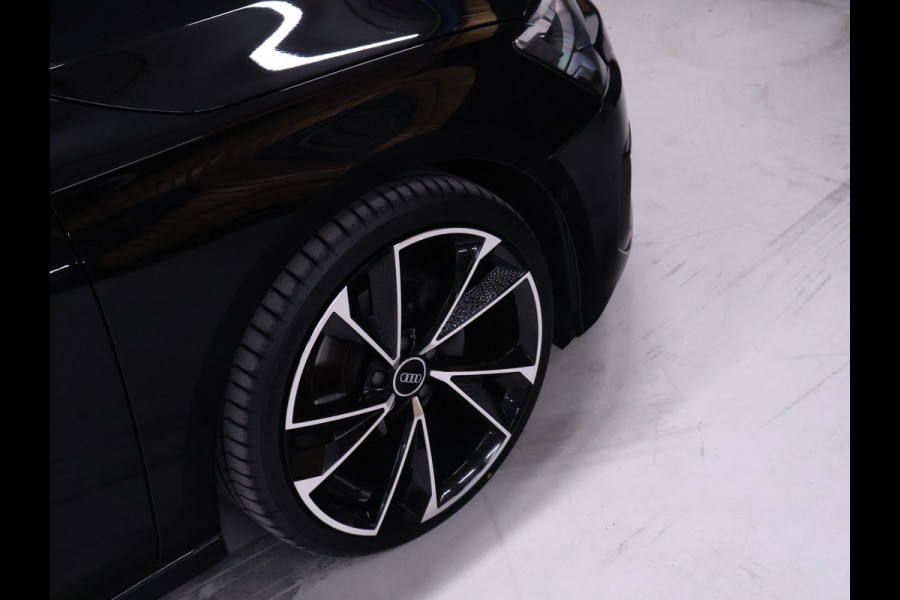 Audi A3 Sportback 35 TFSI Sport Black Edition [ADAPTIVE CRUISE, BANG & OLUFSEN, HEAD-UP, APPLE CARPLAY, TREKHAAK AFNEEMBAAR, ANDROID, MEMORY SEATS, STOELVERWARMING, VOL LEDER, PDC V+A, CLIMATE, NIEUWSTAAT]