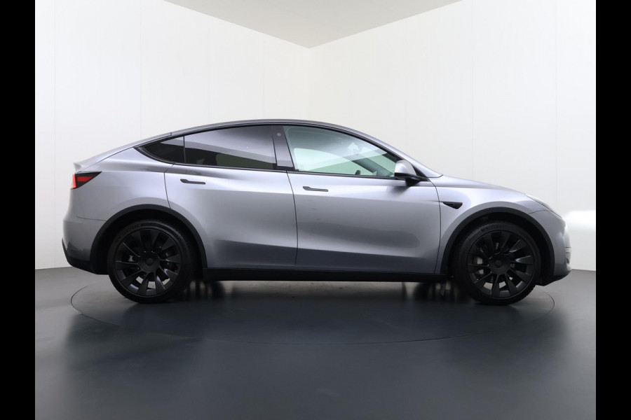 Tesla Model Y Long Range AWD 75 kWh SOH 94%| QUICKSILVER!| TESLA FABRIEKSGARANTIE TOT 02-2028/ 80.000KM | FABRIEKSGARANTIE OP ACCU & AANDRIJFLIJN TOT 2032 OF 192.000 KM | BTW VERREKENBAAR