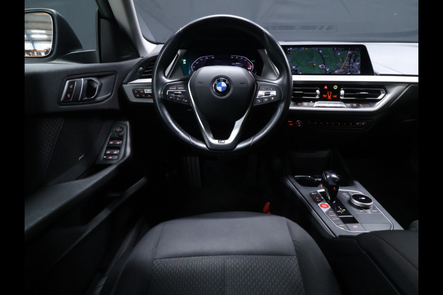 BMW 2 Serie Gran Coupé 218i Executive Edition [APPLE CARPLAY, ANDROID, LED, PDC V+A, CRUISE CONTROL, NAVIGATIE, CLIMATE CONTROL, NIEUWSTAAT]