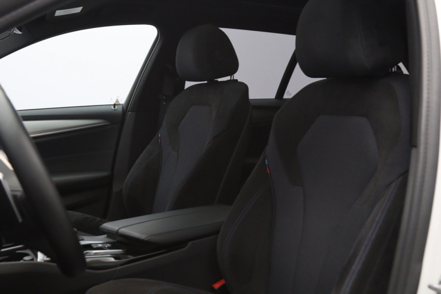 BMW 5 Serie Touring 252 PK 530i xDrive Executive, *1-Eigenaar*, Panormadak, 360 Camera, Harman/Kardon, Head-Up Display