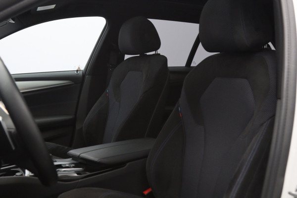 BMW 5 Serie Touring 252 PK 530i xDrive Executive, *1-Eigenaar*, Panormadak, 360 Camera, Harman/Kardon, Head-Up Display