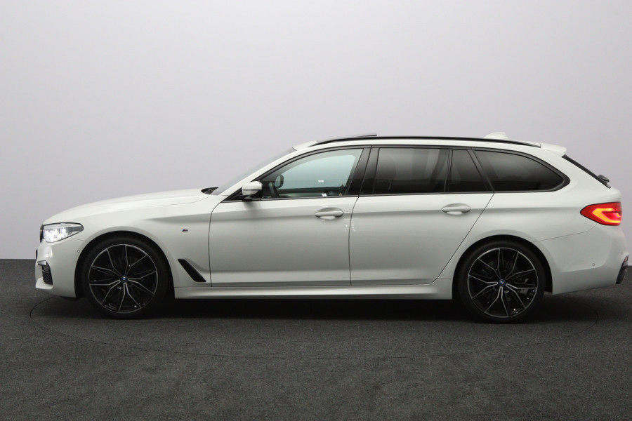 BMW 5 Serie Touring 252 PK 530i xDrive Executive, *1-Eigenaar*, Panormadak, 360 Camera, Harman/Kardon, Head-Up Display