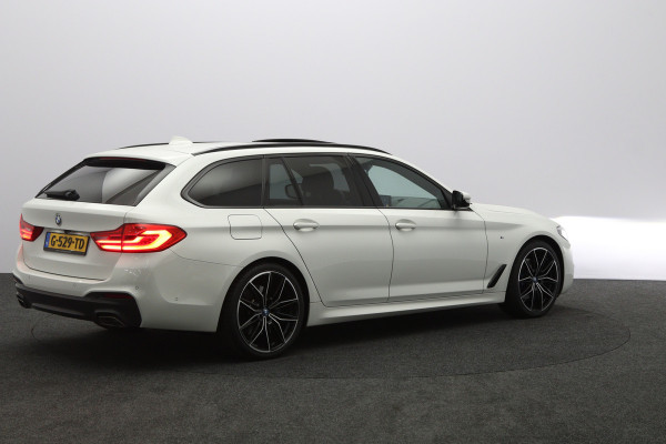 BMW 5 Serie Touring 252 PK 530i xDrive Executive, *1-Eigenaar*, Panormadak, 360 Camera, Harman/Kardon, Head-Up Display