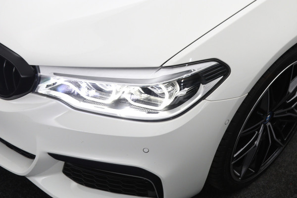 BMW 5 Serie Touring 252 PK 530i xDrive Executive, *1-Eigenaar*, Panormadak, 360 Camera, Harman/Kardon, Head-Up Display