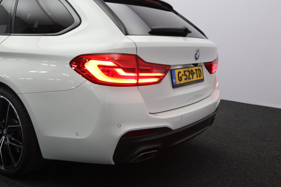 BMW 5 Serie Touring 252 PK 530i xDrive Executive, *1-Eigenaar*, Panormadak, 360 Camera, Harman/Kardon, Head-Up Display