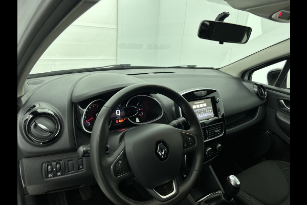 Renault Clio Estate 0.9 TCe Limited 90PK / Pdc. / Airco / Navigatie / Radio multimedia / Apk 06-2028