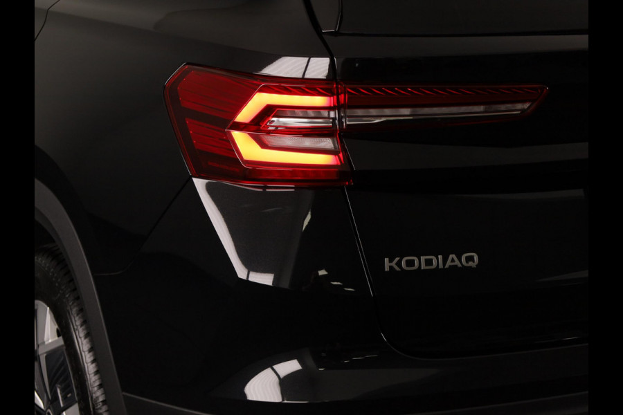 Škoda Kodiaq Business Edition 1.5 TSI PHEV 150 kW / 204 PK SUV | Trekhaak wegklapbaar | Electr. panorama schuif-kanteldak | akoestich pakket | all weather banden