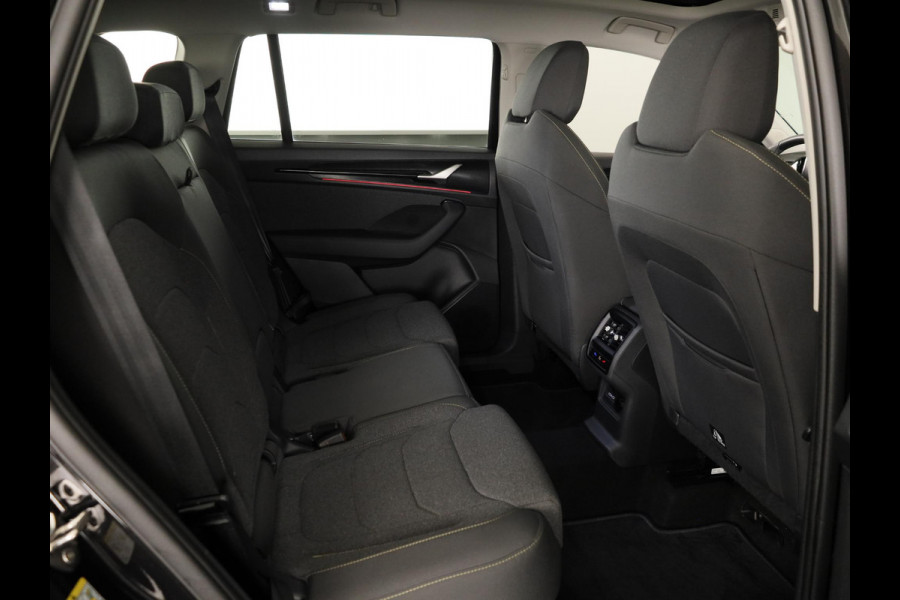 Škoda Kodiaq Business Edition 1.5 TSI PHEV 150 kW / 204 PK SUV | Trekhaak wegklapbaar | Electr. panorama schuif-kanteldak | akoestich pakket | all weather banden
