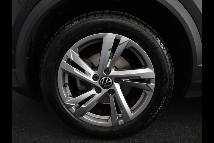 Volkswagen T-Roc 1.0 TSI Life 75 Edition 110pk 6bak| Navi| 17'LM-velgen| Camera